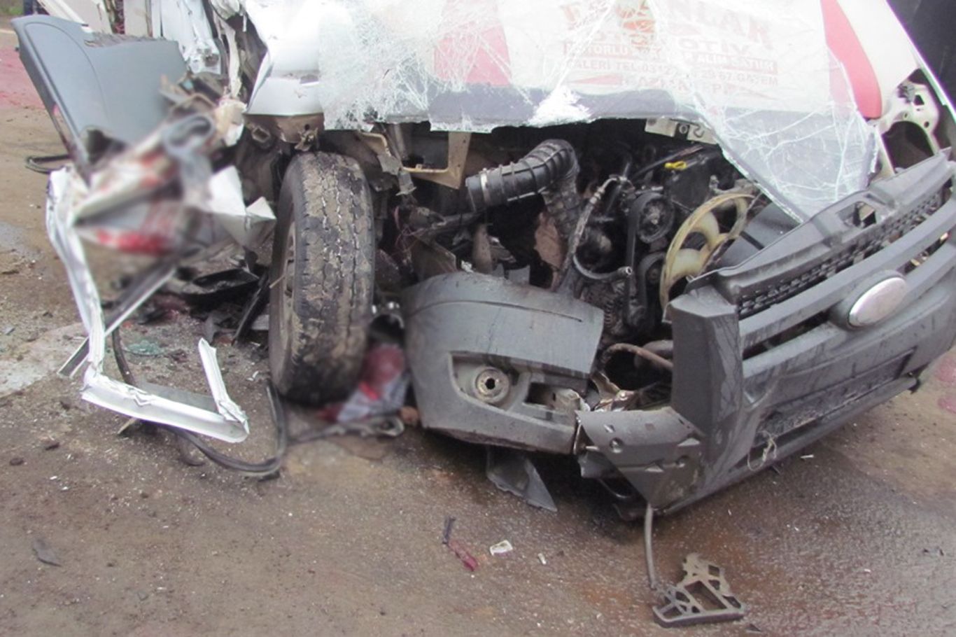 Siverek’te trafik kazası: biri ağır 3 yaralı Siverek’te trafik kazası: biri ağır 3 yaralı